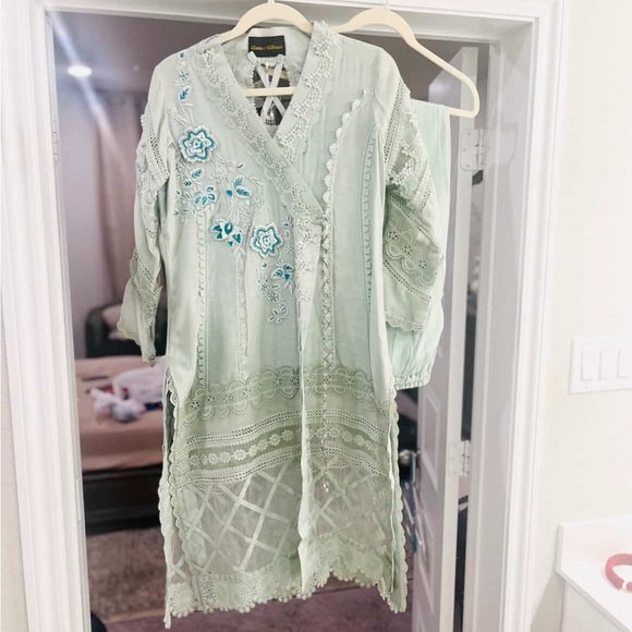 Ansab Jahangir size medium - Picture 5 of 8